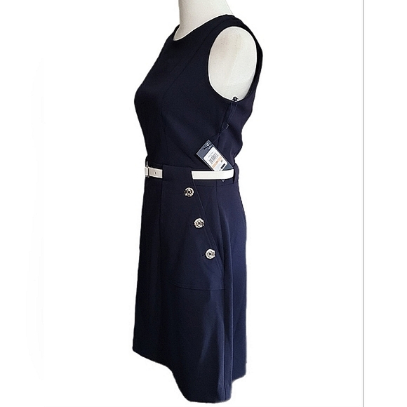 NWT Tommy Hilfiger navy belted sleeveless dress with button accent pockets Sz 2P - Picture 4 of 15